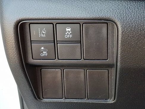 Used 2021 Honda CR-V EX image 16