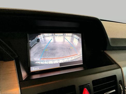 Used 2011 Mercedes-Benz GLK 350 2WD image 19