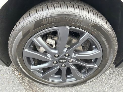 Used 2024 Chevrolet Equinox RS image 11