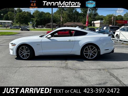 Used 2021 Ford Mustang GT Premium w/ Equipment Group 401A RWD image 8