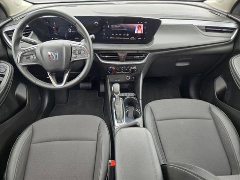 Used 2025 Buick Encore GX Preferred FWD image 18