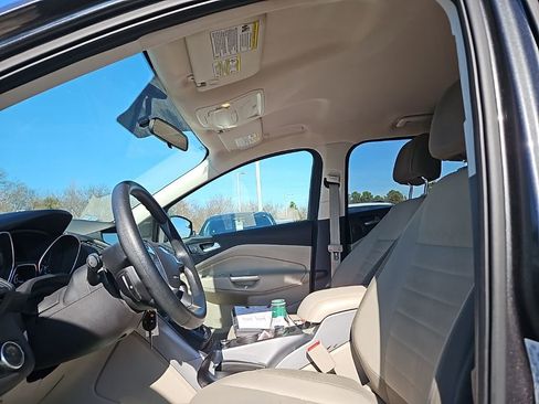 Used 2016 Ford Escape SE w/ Equipment Group 201A image 15