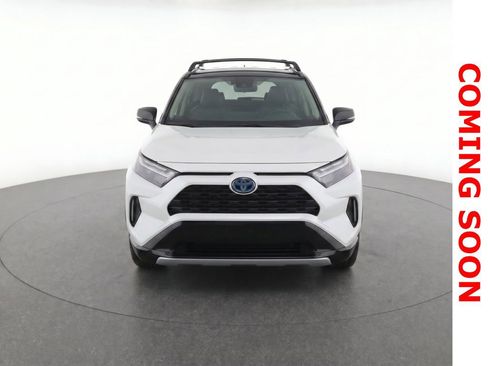 Used 2022 Toyota RAV4 XSE AWD/4WD image 7