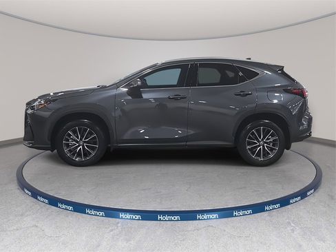 Used 2025 Lexus NX 250 FWD w/ Towing Package (2000 Lbs) image 9