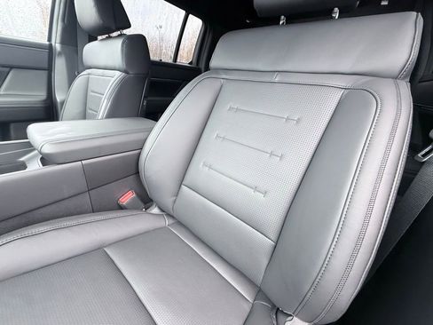 New 2026 Hyundai Santa Fe Calligraphy FWD image 23