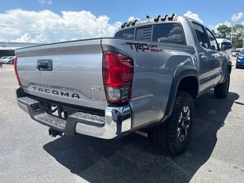 Used 2016 Toyota Tacoma TRD Off-Road w/ Towing Package RWD image 4