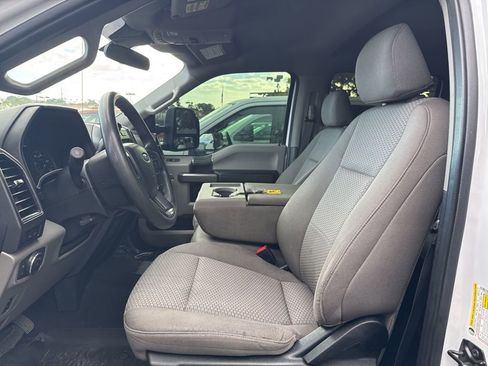 Used 2021 Ford F250 XLT w/ XLT Value Package AWD/4WD image 5