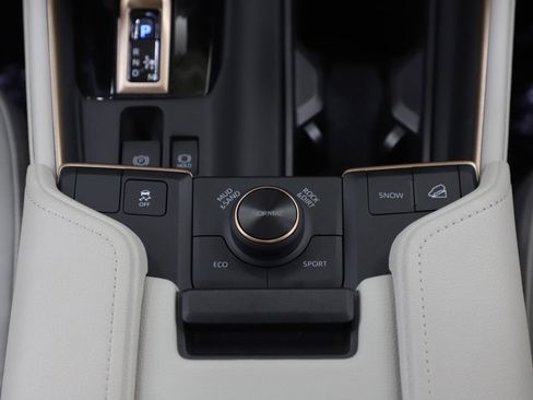 Used 2026 Toyota Grand Highlander image 20