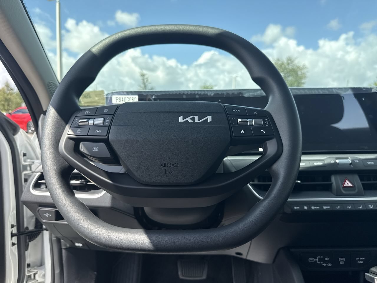 New 2026 Kia K4 FWD image 16