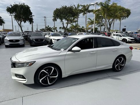 Used 2020 Honda Accord Sport image 10