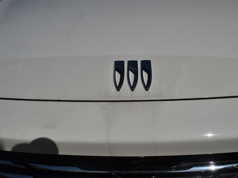 New 2025 Buick Envision Preferred image 10