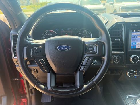 Used 2019 Ford Expedition Limited w/ Texas Edition Package RWD image 22