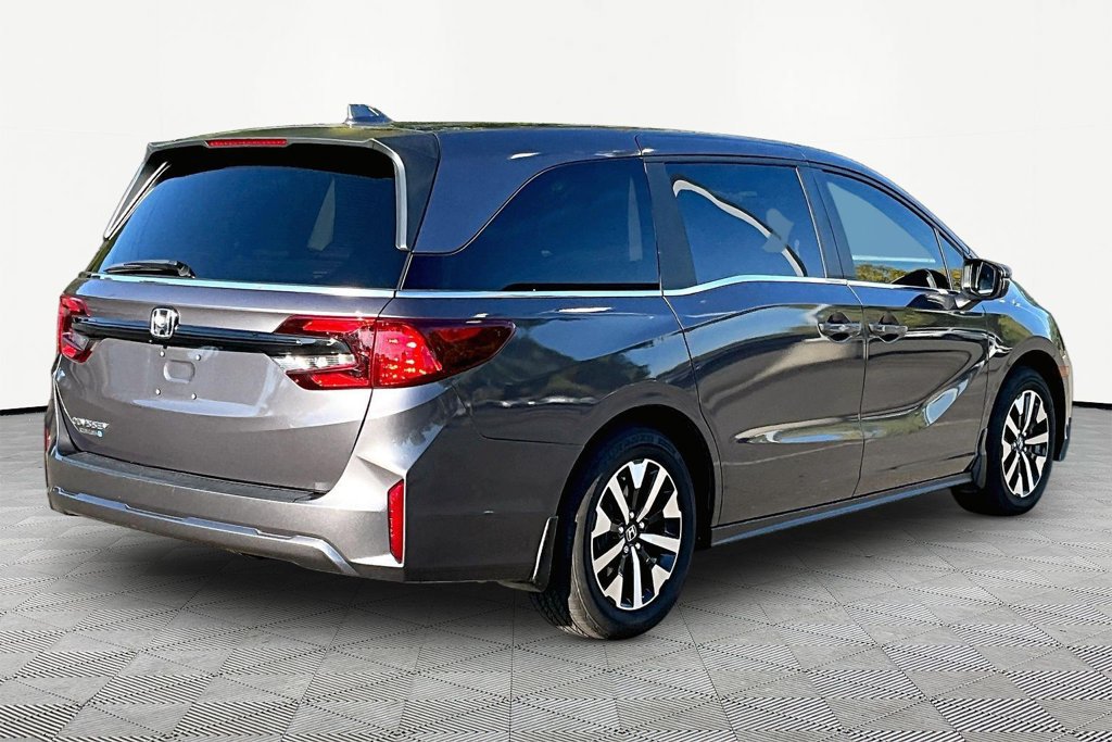 Used 2025 Honda Odyssey EX-L image 5