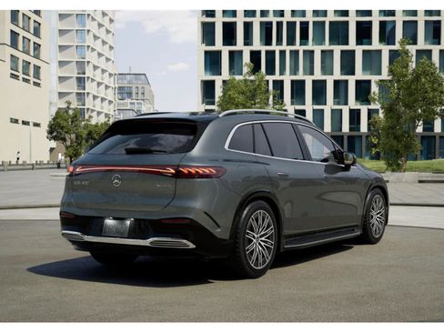 New 2026 Mercedes-Benz EQS 400 4MATIC SUV image 21