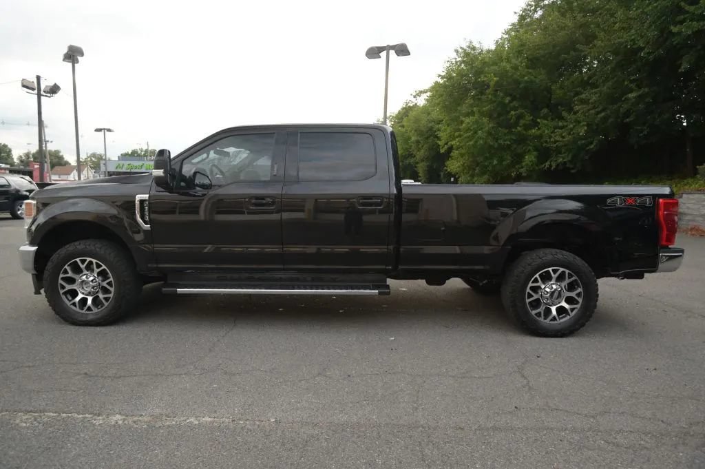 Used 2020 Ford F350 Lariat w/ Lariat Ultimate Package AWD/4WD image 2