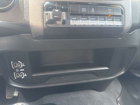 Used 2022 RAM 2500 Tradesman AWD/4WD image 40