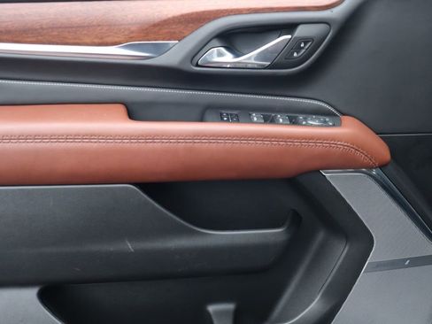 Used 2023 GMC Yukon XL Denali Ultimate image 20