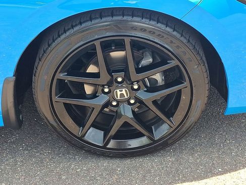 Used 2024 Honda Civic Sport image 9