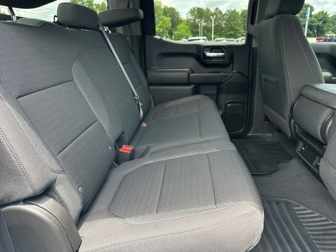 Used 2022 Chevrolet Silverado 1500 Custom w/ LPO, Blackout Package AWD/4WD image 16