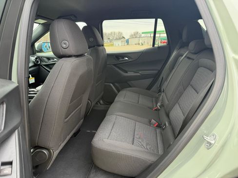 New 2025 Chevrolet Equinox LT FWD image 14