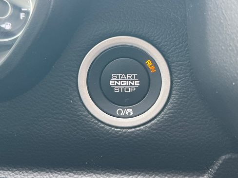 Used 2021 RAM 1500 Big Horn image 23