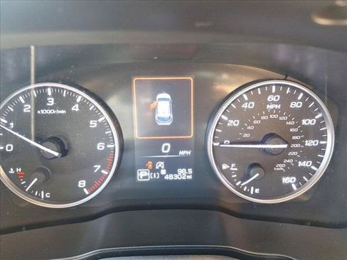Used 2024 Subaru Crosstrek 2.0i Premium AWD/4WD image 12