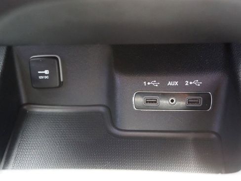 Used 2020 Dodge Durango GT image 39