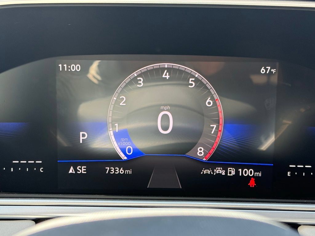 Certified 2025 Volkswagen Taos SE FWD image 23
