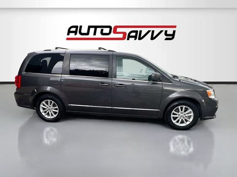 Used 2019 Dodge Grand Caravan SXT FWD image 8