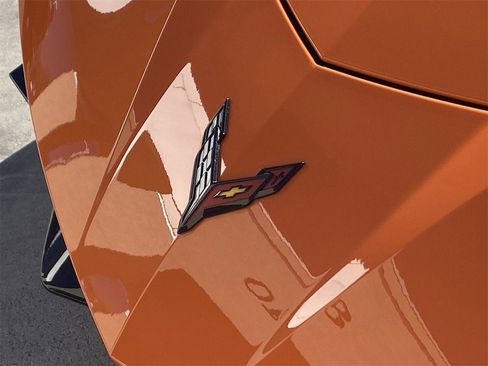 Used 2024 Chevrolet Corvette Stingray Premium Cpe w/ Z51 Performance Package image 10