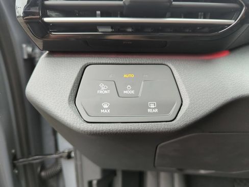 New 2026 Volkswagen ID.4 Pro S RWD image 38