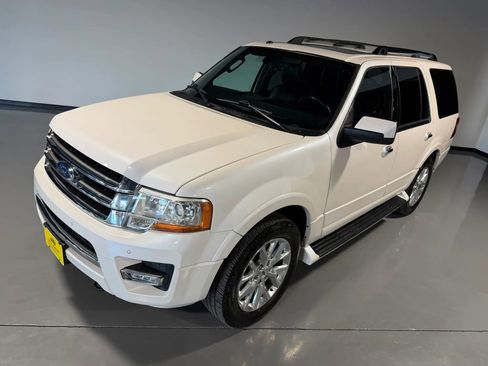 Used 2017 Ford Expedition Limited AWD/4WD image 8