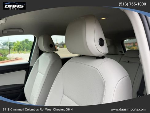 Used 2019 Volkswagen Tiguan SE AWD/4WD image 10