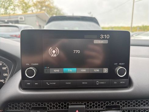 Used 2025 Honda HR-V Sport image 27