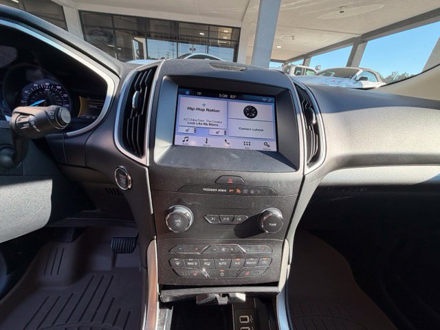 Used 2019 Ford Edge SEL w/ Equipment Group 201A FWD image 14