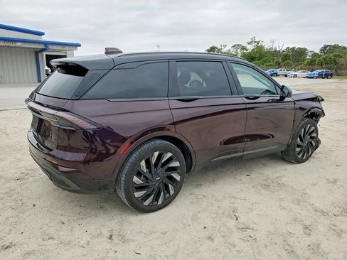 Used 2024 Lincoln Nautilus Reserve w/ Equipment Group 202A AWD/4WD image 3