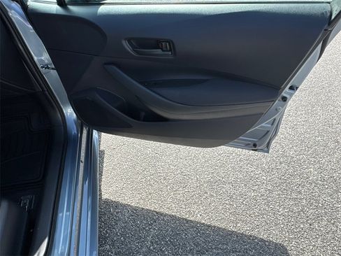 Used 2025 Toyota Corolla LE image 14