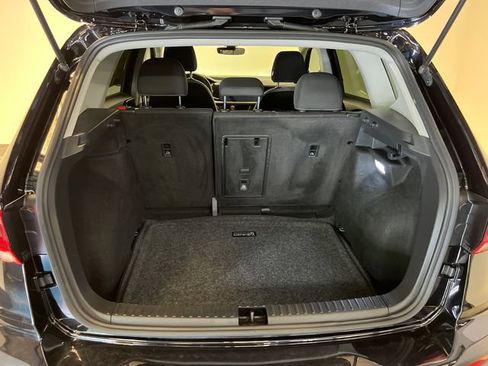 Certified 2024 Volkswagen Taos S w/ MDO Package FWD image 5