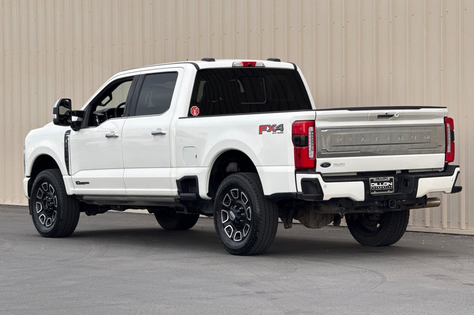 Used 2023 Ford F350 Platinum AWD/4WD image 9