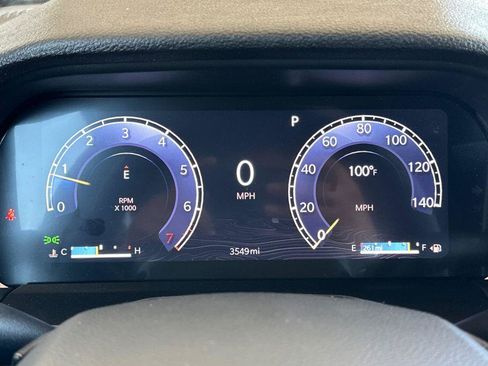 Used 2025 Jeep Grand Cherokee Altitude AWD/4WD image 24