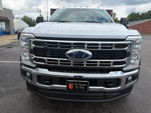 New 2026 Ford F550 4x4 Regular Cab Super Duty image 8
