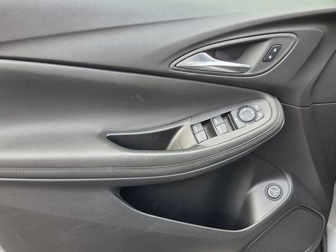 Certified 2024 Buick Encore GX Sport Touring w/ Advanced Technology Package FWD image 18