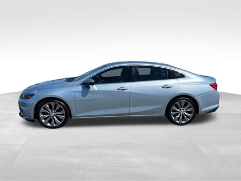 Used 2017 Chevrolet Malibu Premier w/ Premier Sun and Wheel Package image 5