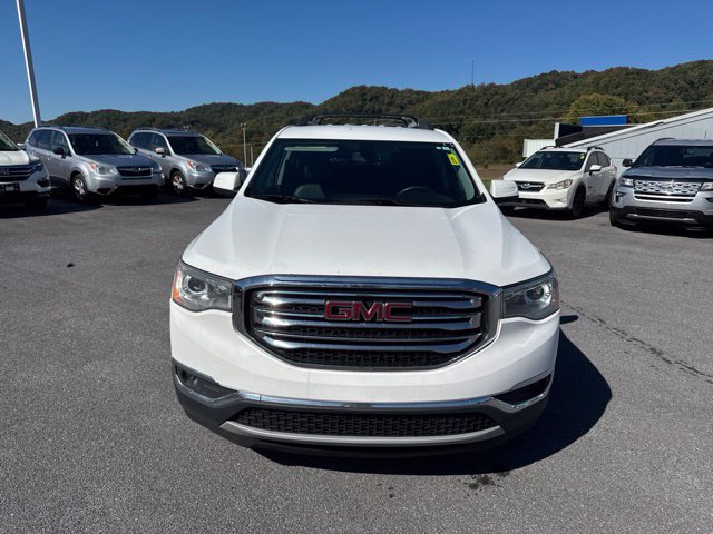 Used 2018 GMC Acadia SLT AWD/4WD image 3