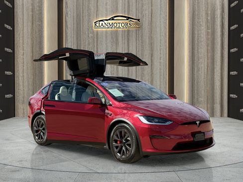 Used 2025 Tesla Model X Plaid image 19
