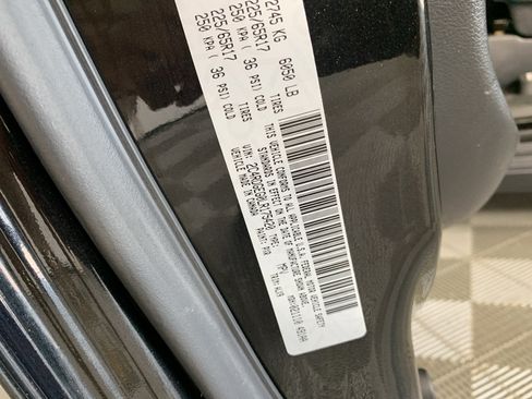 Used 2020 Dodge Grand Caravan GT FWD image 11