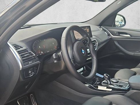 Used 2024 BMW X3 sDrive30i w/ M Sport Package RWD image 9