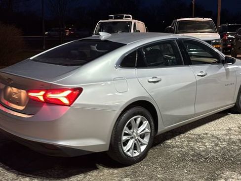 Used 2019 Chevrolet Malibu LT image 29