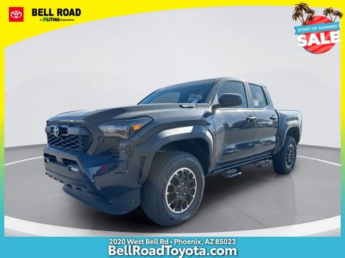 Used 2025 Toyota Tacoma TRD Off-Road AWD/4WD image 1