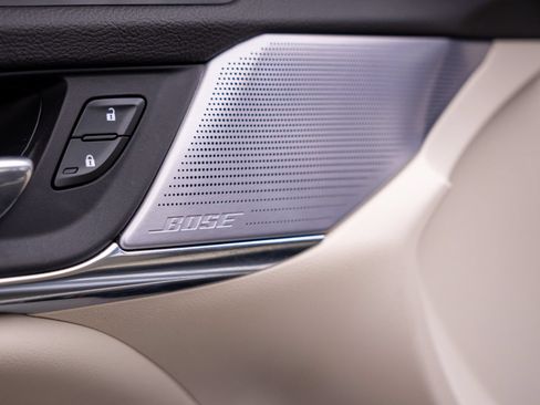 Certified 2022 Cadillac CT4 Premium Luxury AWD/4WD image 13